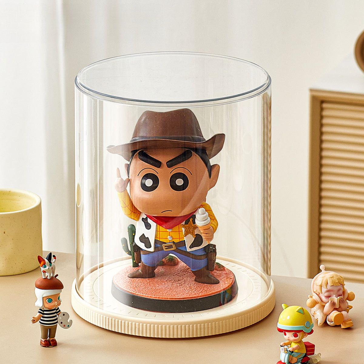 Height Adjustable Rotating Display Box